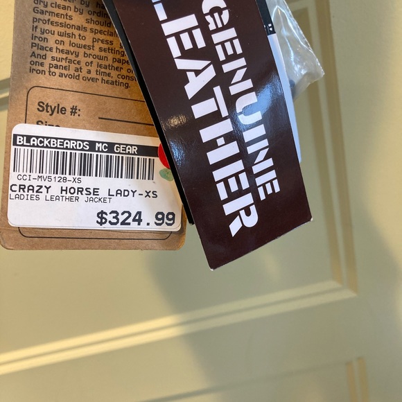 Milwaukee Distressed Leather Crazy Horse Jacket - Picture 7 of 12